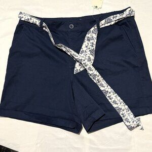 (18) NWT ST JOHN'S BAY DK BLUE 5" SHORTS WITH PATTERNED BELT/TIE